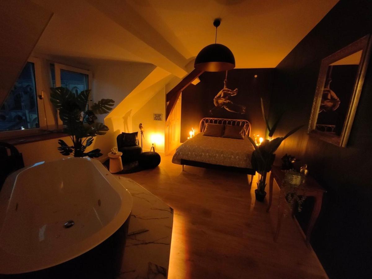 El Circo Gambetta,Sublime Suite Balneo Hypercentre Επερνέ Εξωτερικό φωτογραφία